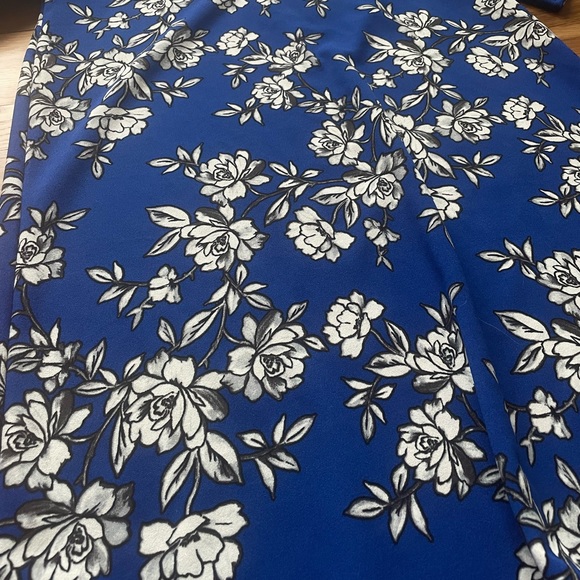 Blue floral dress - Picture 2 of 2